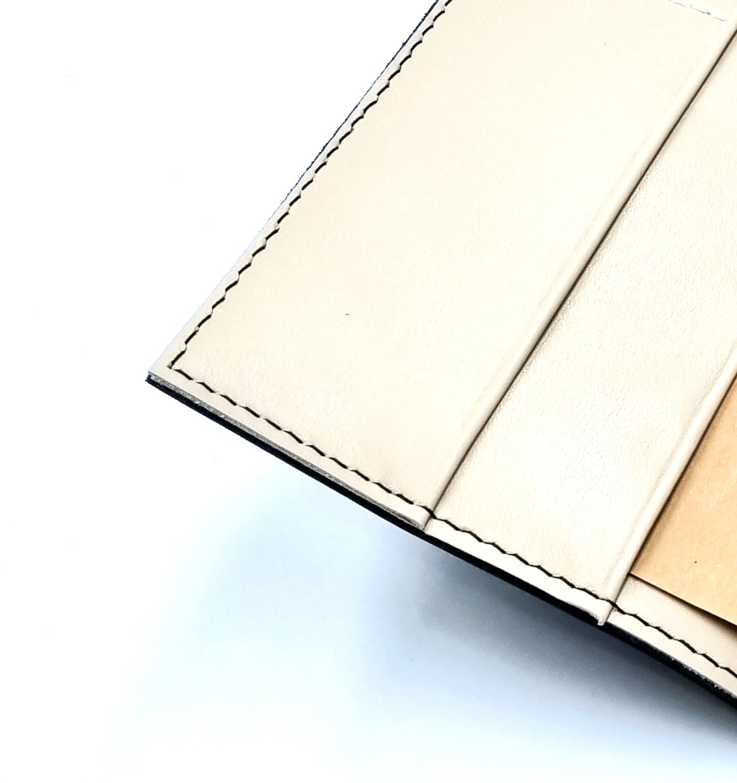 DRUCKER DL Passport Leather Cover