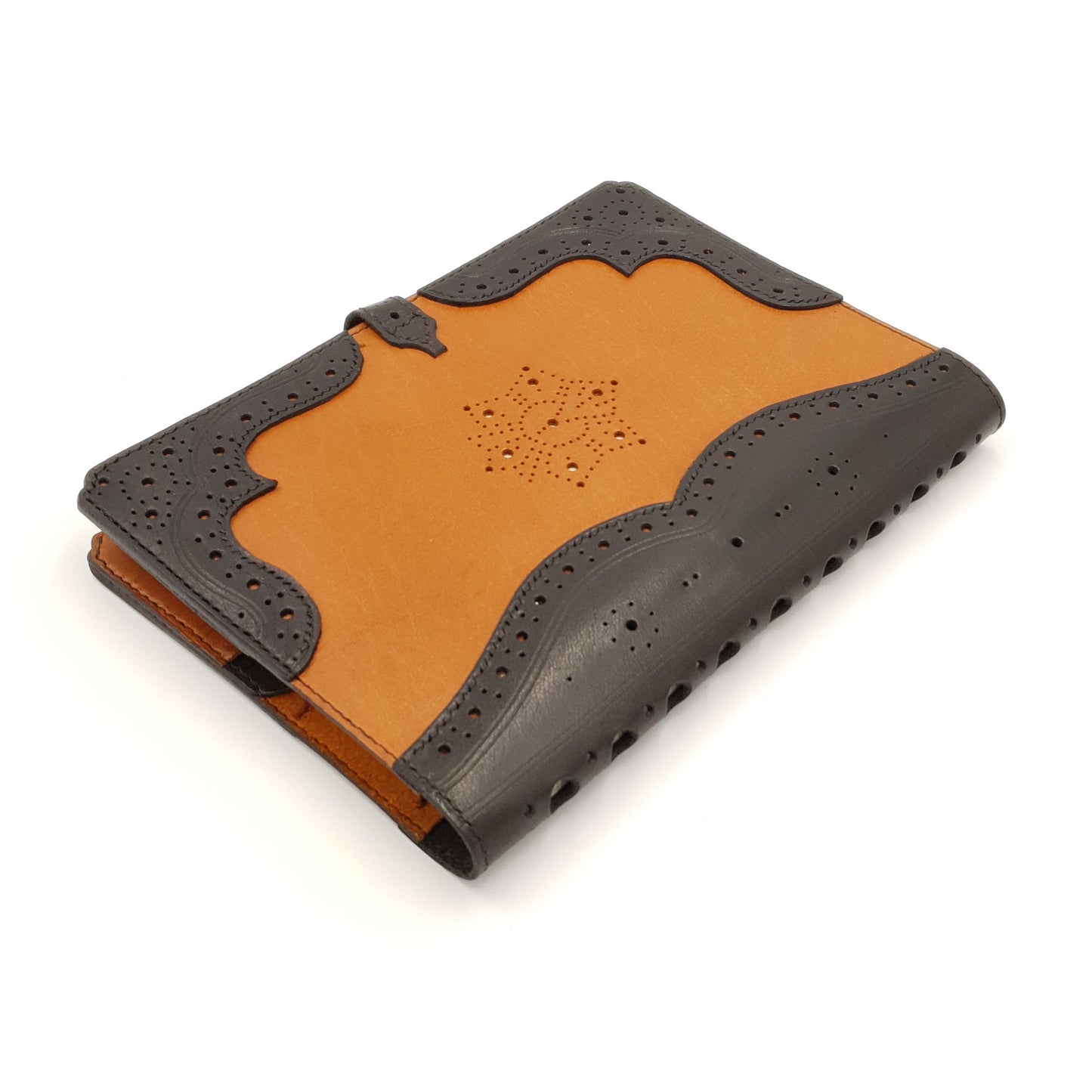 JOAQUIM A5 Portrait Traveller's Notebook Sleeve