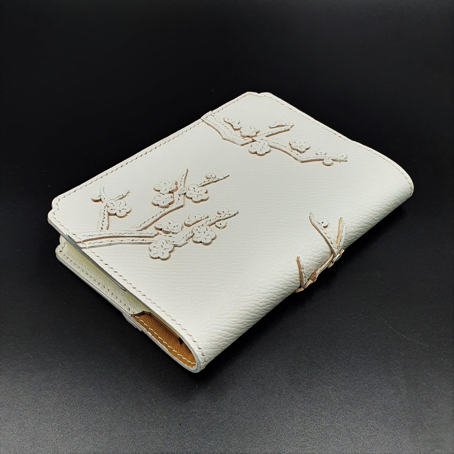 Studio Arkademie MING DH PLUM BLOSSOM A5 Portrait Notebook Sleeve, White
