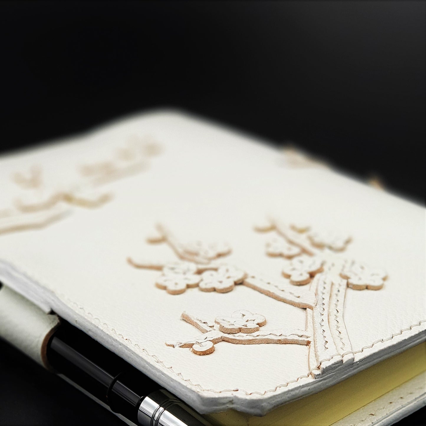 Studio Arkademie MING DH PLUM BLOSSOM A5 Portrait Notebook Sleeve, White