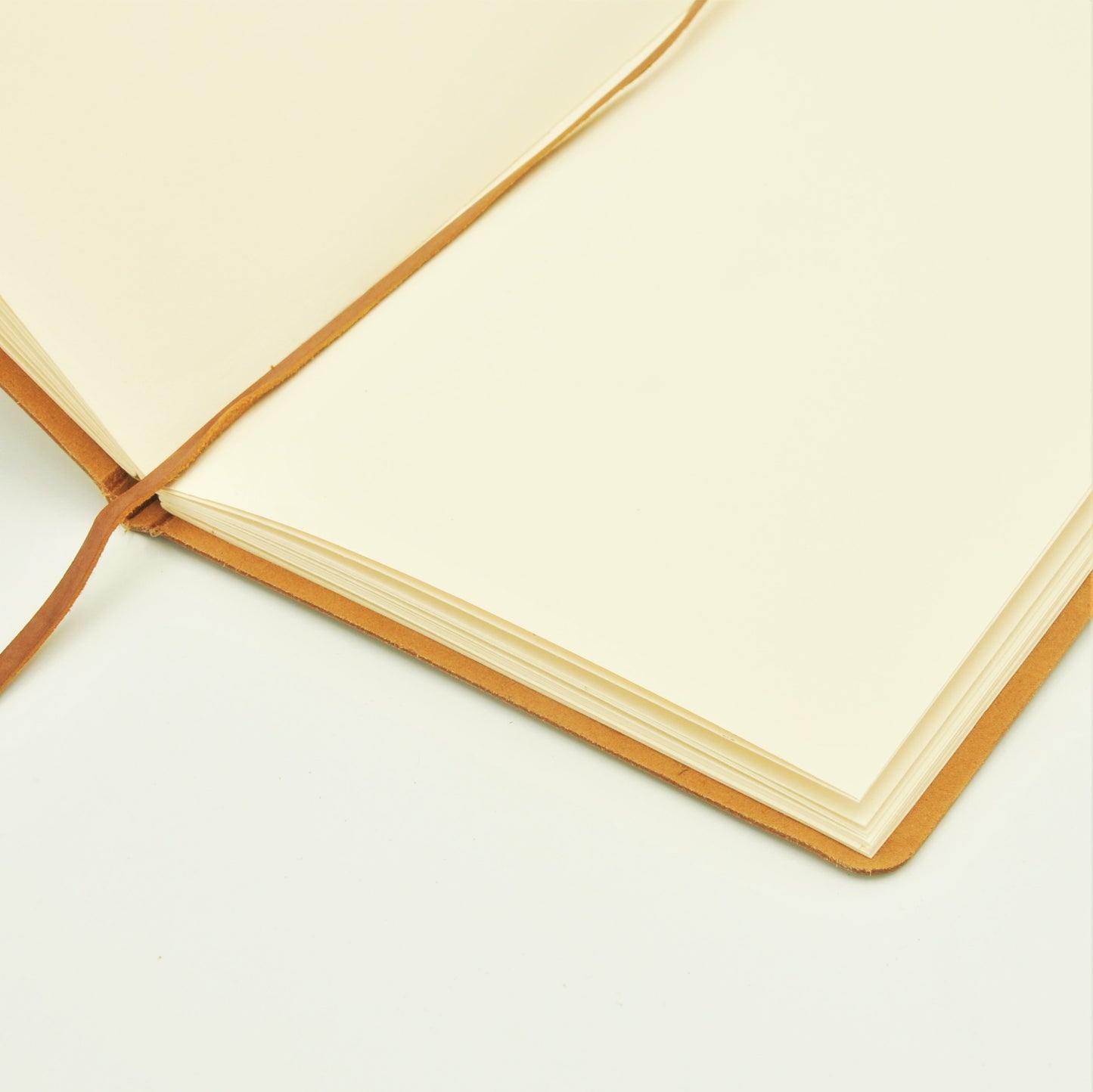 ANCONA B5-P Premium Leather Artist's Sketchbook