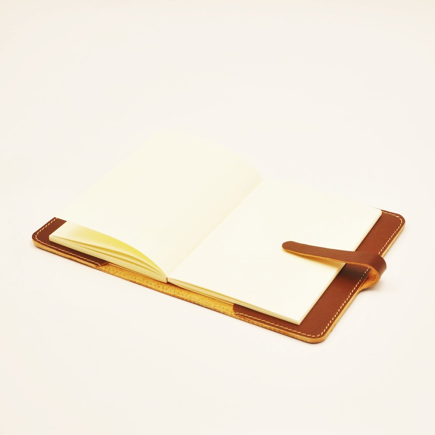 PICCOLO A6-P Premium Traveller's Notebook Sleeve
