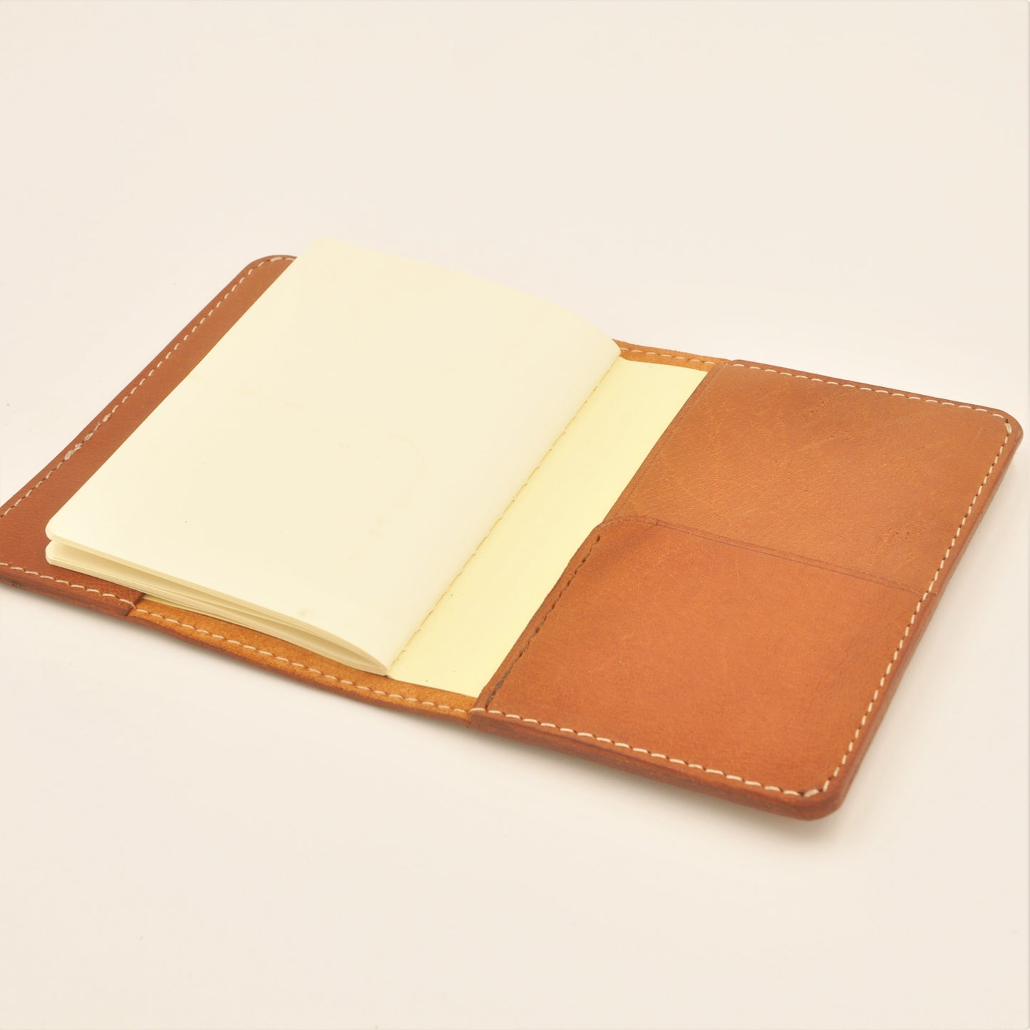 ARKADEMIE OTTER Leather Passport Sleeve ( Singapore Bicentennial Edition )