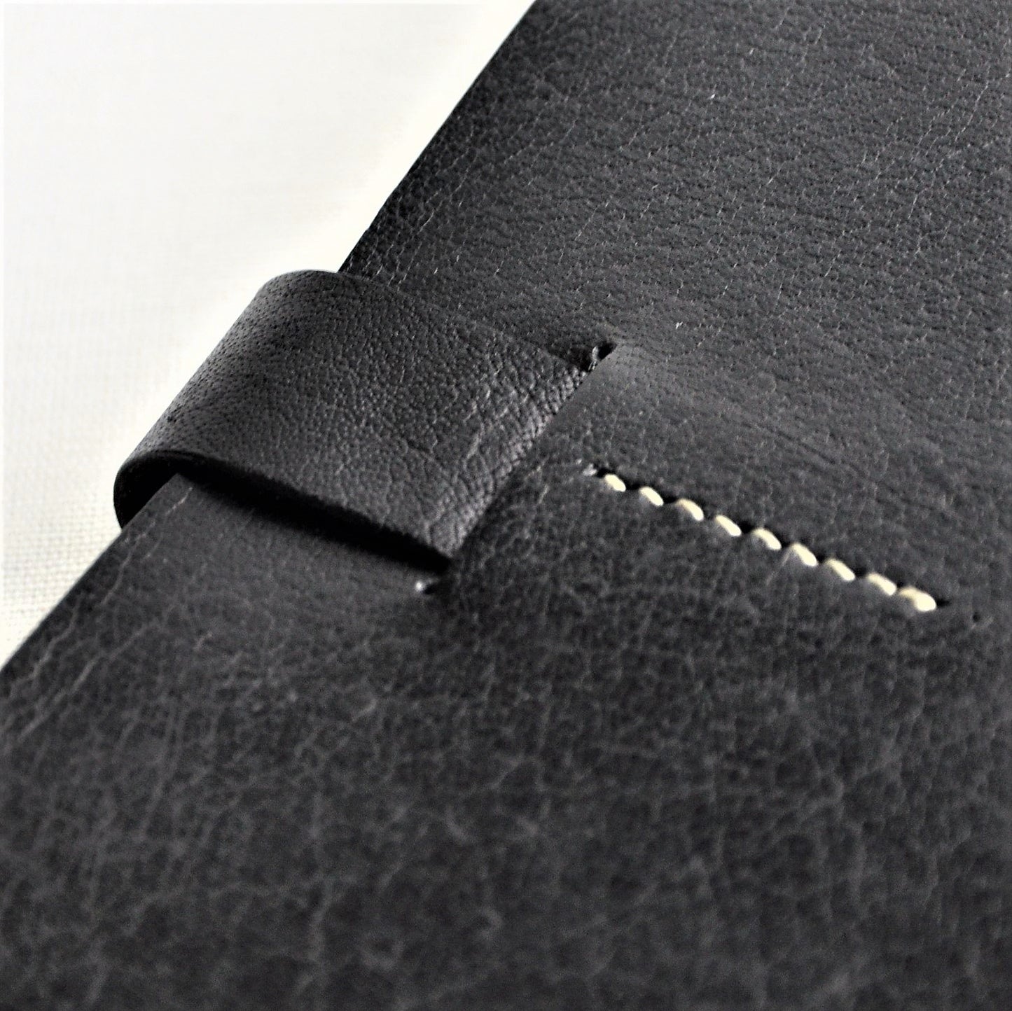 HERITAGE A5-P Leather Archival Grade Artist's Sketchbook