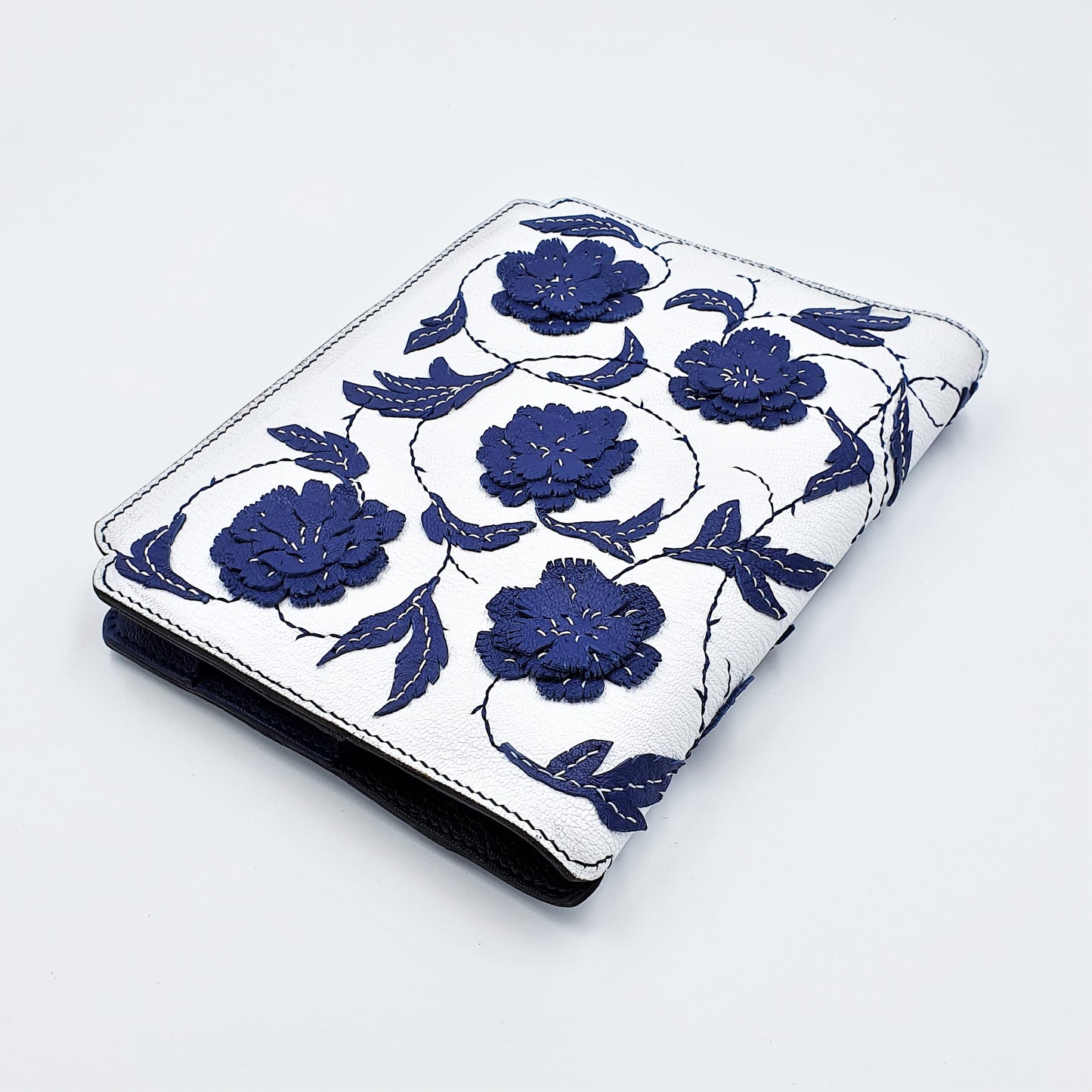 Studio Arkademie MING TEN PEONIES A5 Portrait Notebook Sleeve, Blue & White