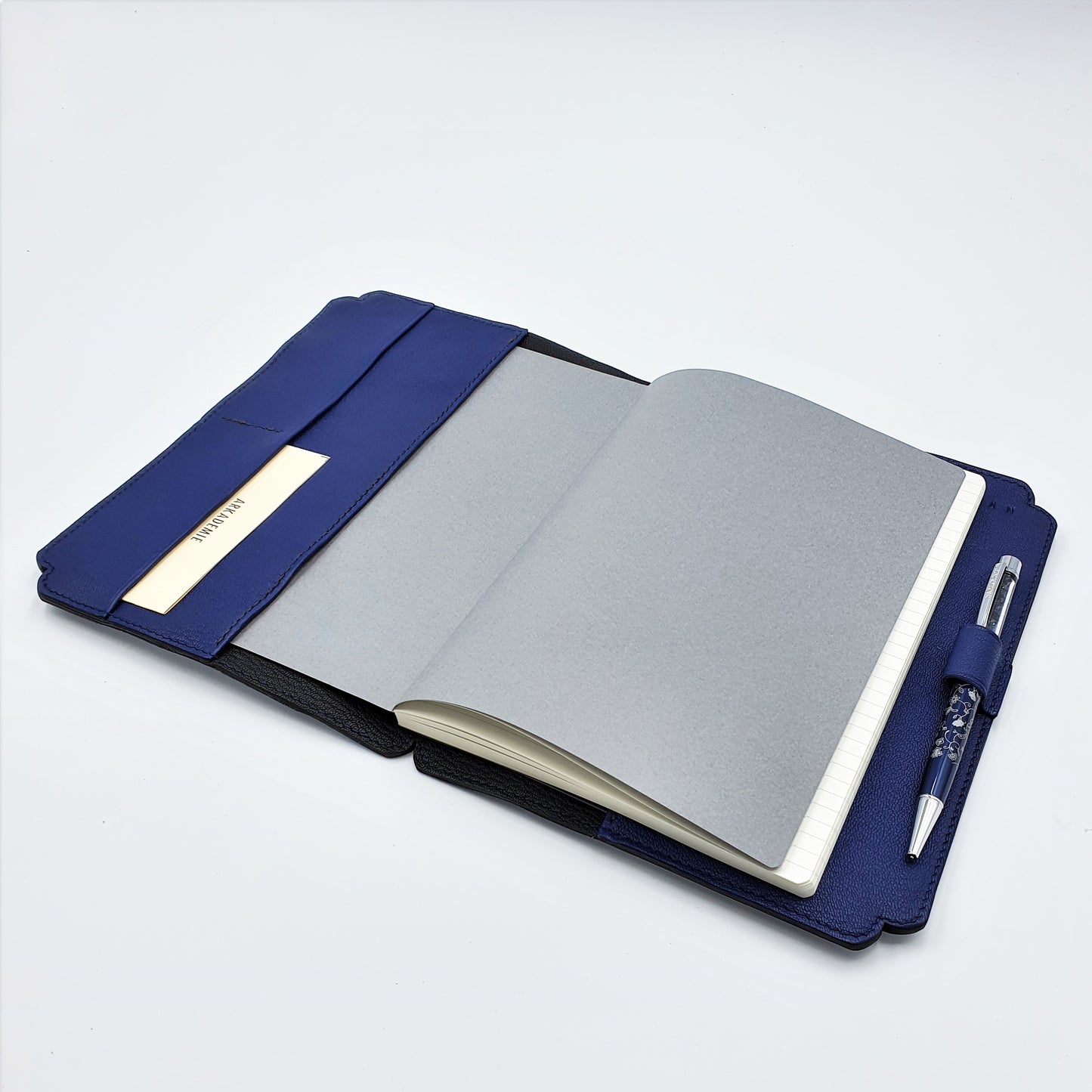 Studio Arkademie MING TEN PEONIES A5 Portrait Notebook Sleeve, Blue & White