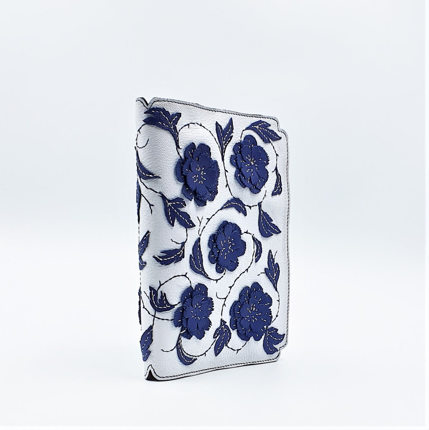 Studio Arkademie MING TEN PEONIES A5 Portrait Notebook Sleeve, Blue & White