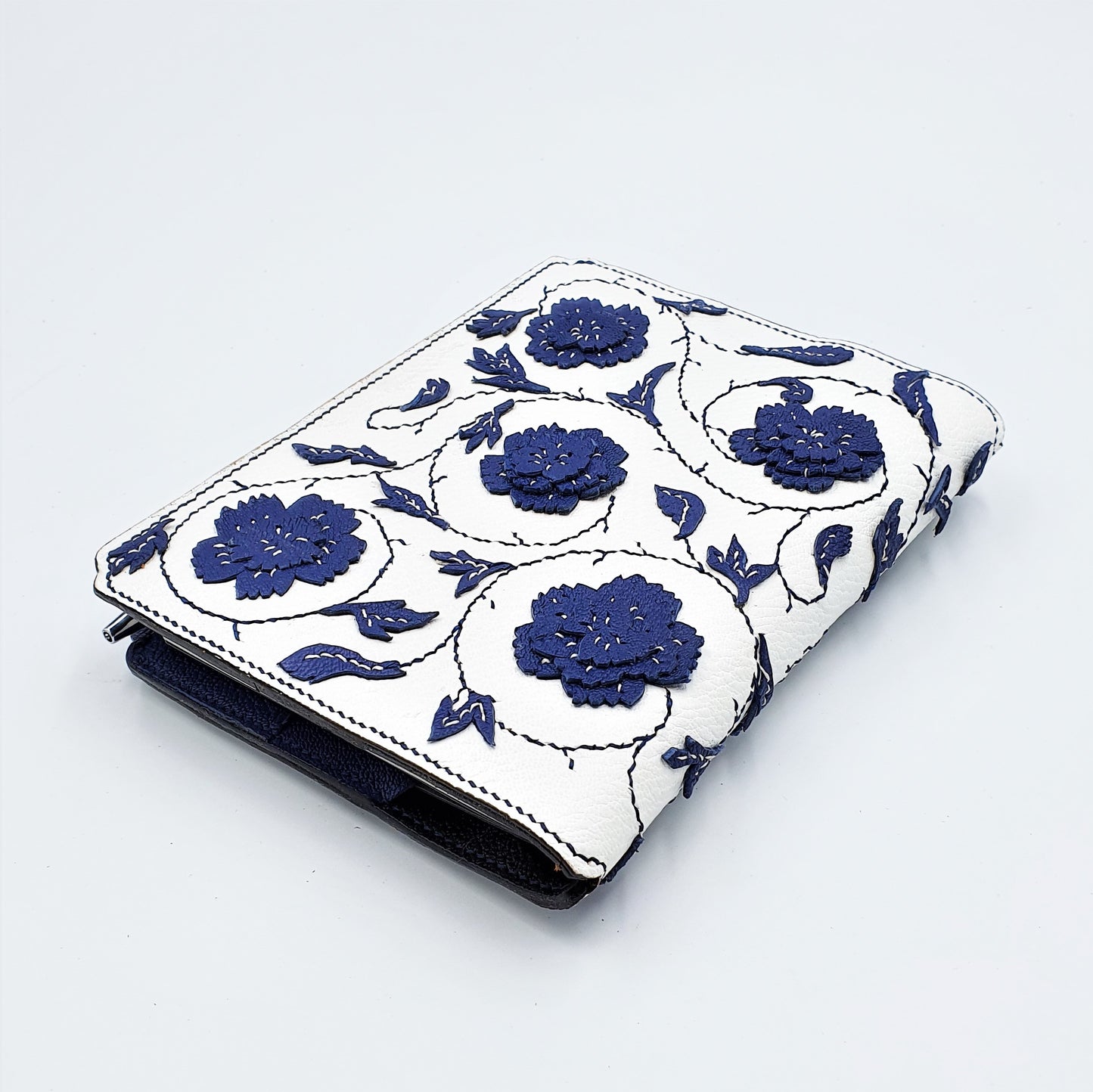 Studio Arkademie MING TEN PEONIES A6 Portrait Notebook Sleeve, Blue & White