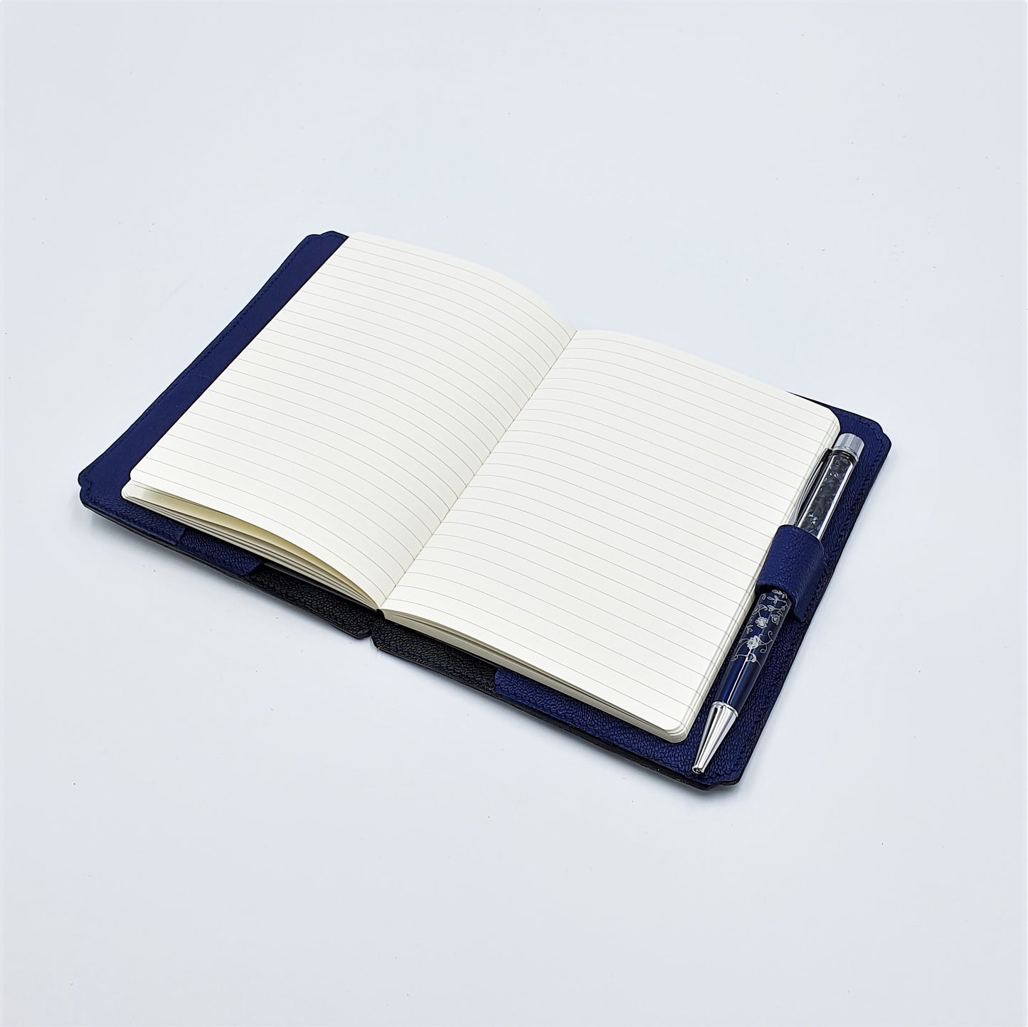 Studio Arkademie MING TEN PEONIES A6 Portrait Notebook Sleeve, Blue & White