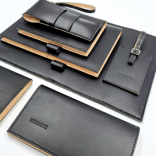 How to Select Customized or Personalized Leather Corporate Gifts