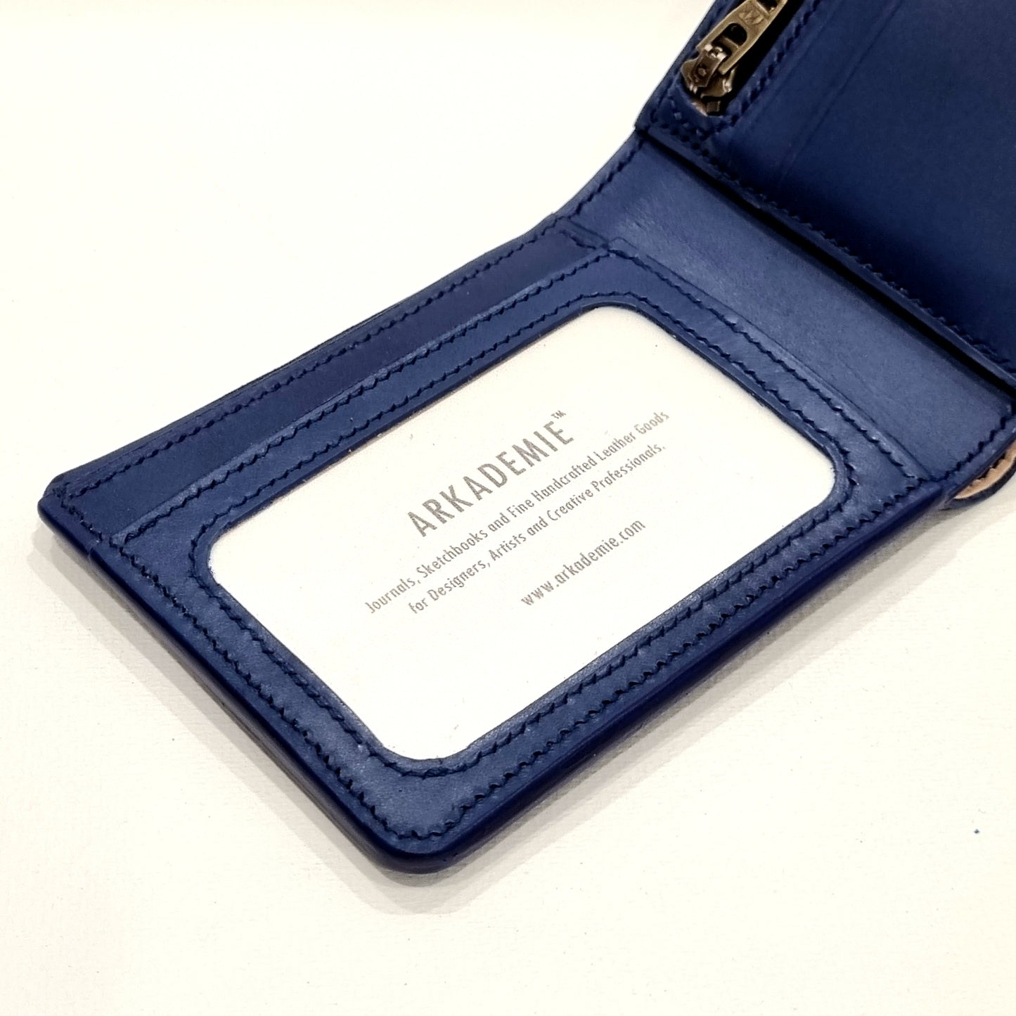 ARKADEMIE DAKOTA Bifold Wallet, Multicolour