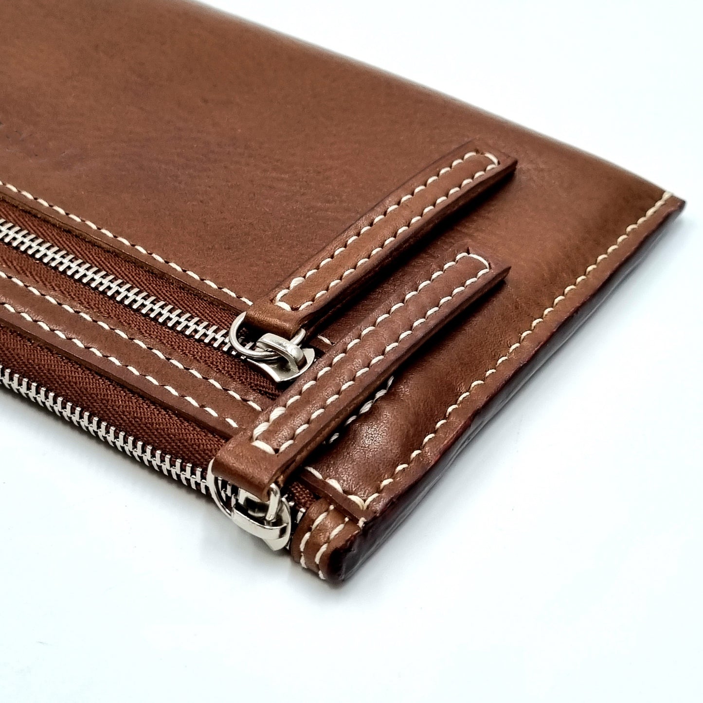 ARKADEMIE VOLANATO Wristlet Wallet, Brown